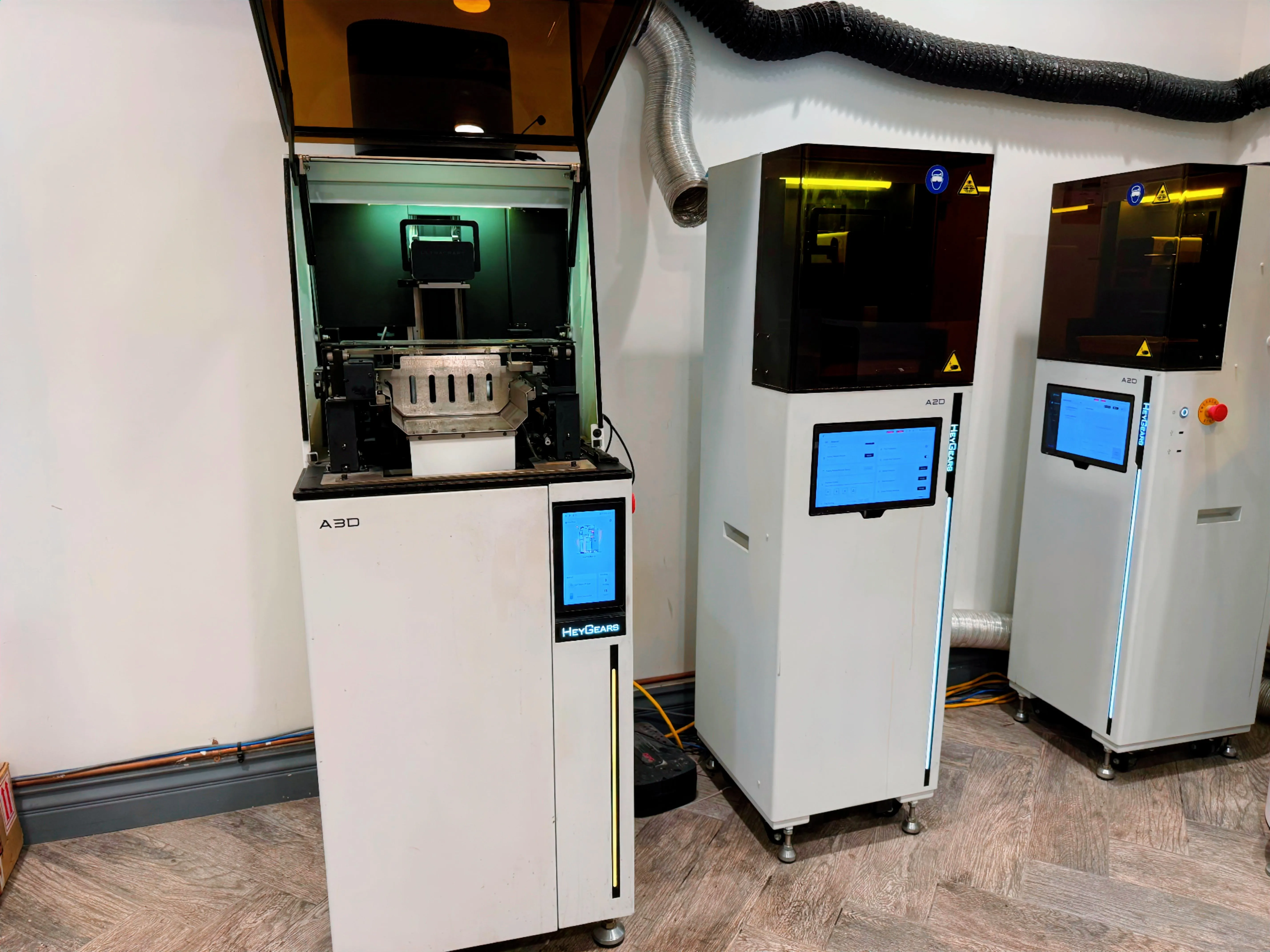 HeyGears A3D printing equipment at Puche Dental Lab